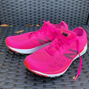 New Balance 890 running sneaker